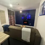 City Escape! Fishponds Apartment, Bristol, Sleeps Up To 4 Guests
